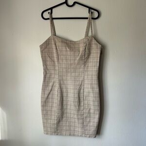 Divided | Plaid Side-Zip Dress